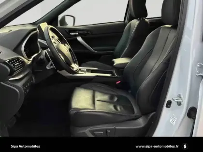 Photo 5 Mitsubishi Eclipse Cross  2.4 MIVEC PHEV Twin Motor 4WD