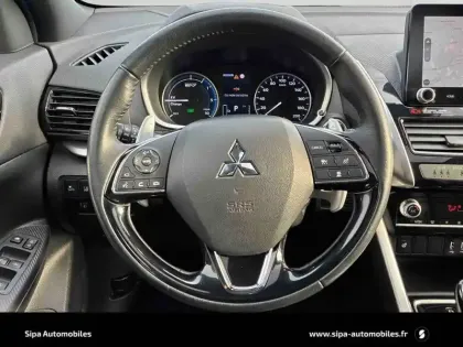 Photo 13 Mitsubishi Eclipse Cross  2.4 MIVEC PHEV Twin Motor 4WD