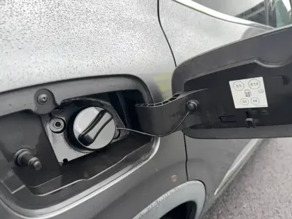 Photo 10 Renault Arkana  E-Tech hybride 145 - 22