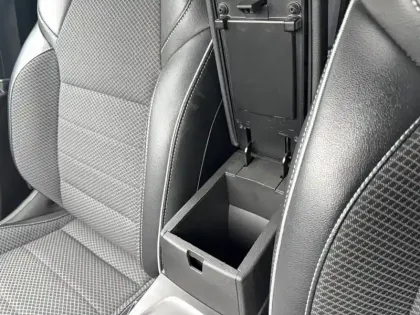 Photo 40 Renault Arkana  E-Tech hybride 145 - 22