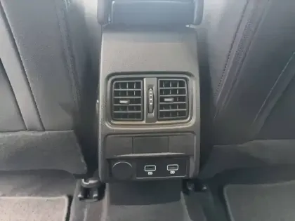 Photo 18 Renault Arkana  E-Tech hybride 145 - 22