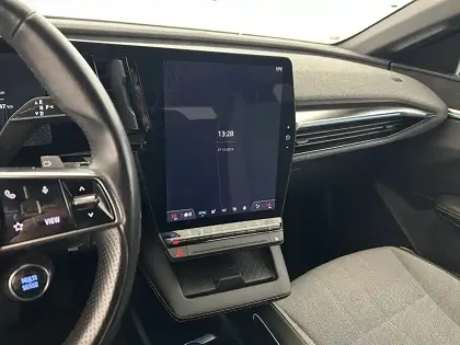 Photo 13 Renault Megane  E-Tech EV60 220 ch optimum charge