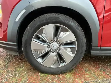 Photo 5 Hyundai Kona  Electrique 39 kWh - 136 ch