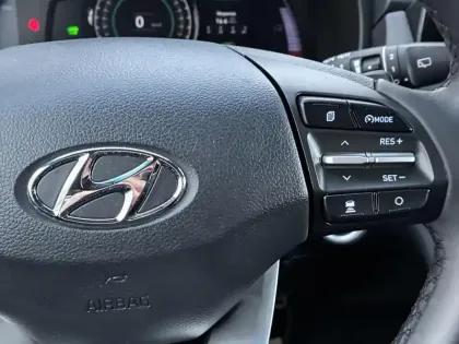 Photo 21 Hyundai Kona  Electrique 39 kWh - 136 ch