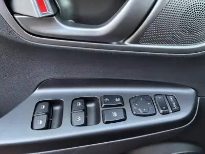 Photo 26 Hyundai Kona  Electrique 39 kWh - 136 ch