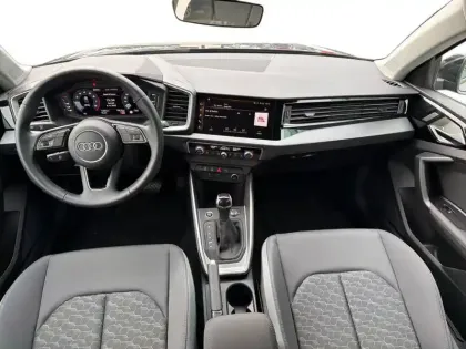 Photo 10 Audi A1  Sportback 30 TFSI 116 ch S tronic 7