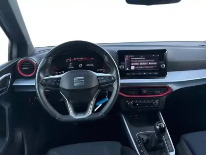 Photo 10 Seat Arona  1.0 TSI 95 ch Start/Stop BVM5