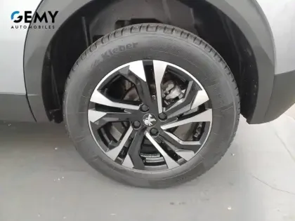 Photo 54 Peugeot 2008  PureTech 100 S&S BVM6