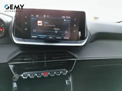 Photo 11 Peugeot 2008  PureTech 100 S&S BVM6