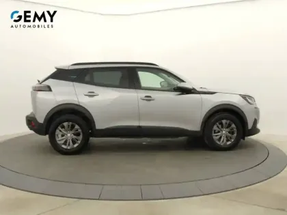 Photo 59 Peugeot 2008  PureTech 100 S&S BVM6