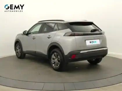 Photo 22 Peugeot 2008  PureTech 100 S&S BVM6