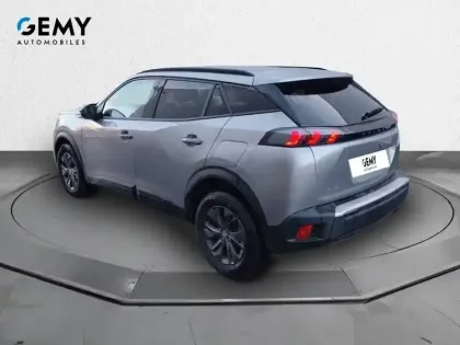 Photo 6 Peugeot 2008  PureTech 100 S&S BVM6