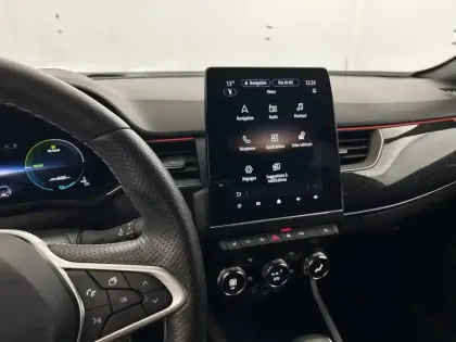 Photo 20 Renault Arkana  E-Tech hybride 145