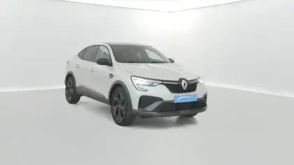 Photo 70 Renault Arkana  E-Tech hybride 145
