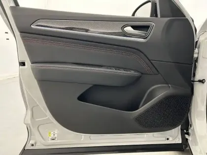 Photo 19 Renault Arkana  E-Tech hybride 145