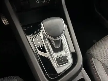 Photo 21 Renault Arkana  E-Tech hybride 145