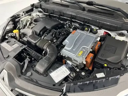 Photo 30 Renault Arkana  E-Tech hybride 145