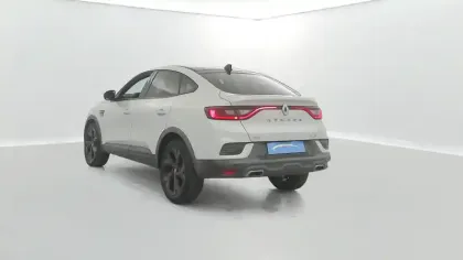 Photo 11 Renault Arkana  E-Tech hybride 145