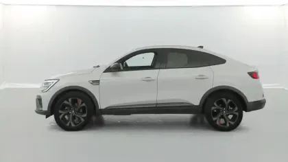 Photo 10 Renault Arkana  E-Tech hybride 145