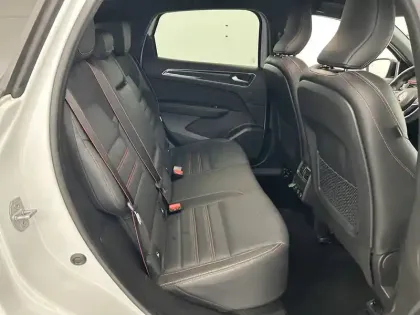 Photo 88 Renault Arkana  E-Tech hybride 145