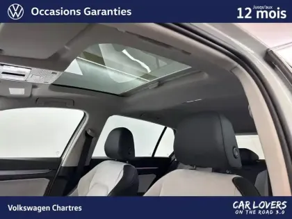 Photo 16 Volkswagen Golf  1.5 eTSI EVO2 150 DSG7