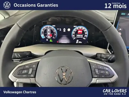 Photo 11 Volkswagen Golf  1.5 eTSI EVO2 150 DSG7