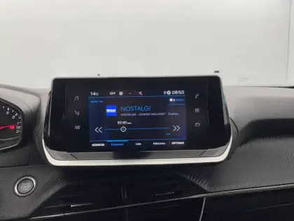 Photo 19 Peugeot 2008  PureTech 100 S&S BVM6