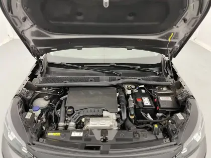 Photo 20 Peugeot 2008  PureTech 100 S&S BVM6