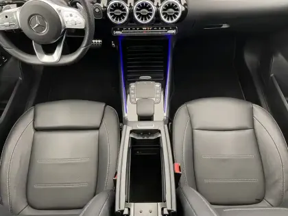 Photo 25 Mercedes GLA  250 e 8G-DCT