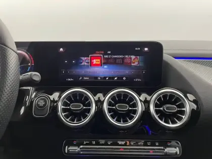 Photo 20 Mercedes GLA  250 e 8G-DCT