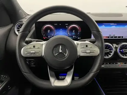 Photo 22 Mercedes GLA  250 e 8G-DCT