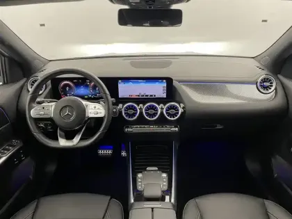 Photo 24 Mercedes GLA  250 e 8G-DCT