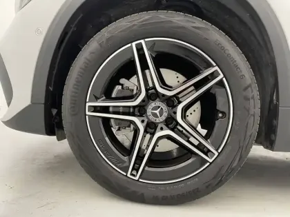 Photo 17 Mercedes GLA  250 e 8G-DCT