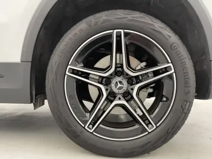 Photo 16 Mercedes GLA  250 e 8G-DCT