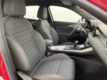 Photo 25 Alfa Romeo Tonale  1.5 Hybrid 130 ch TCT7