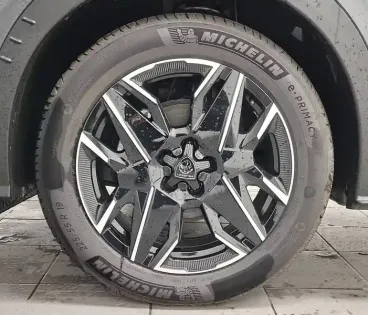 Photo 3 Peugeot 3008  Hybrid 145 e-DCS6