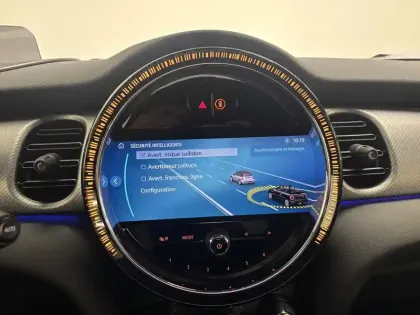 Photo 21 Mini Mini Cabriolet John Cooper Works 231 ch BVA8