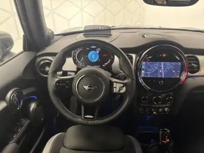 Photo 8 Mini Mini Cabriolet John Cooper Works 231 ch BVA8