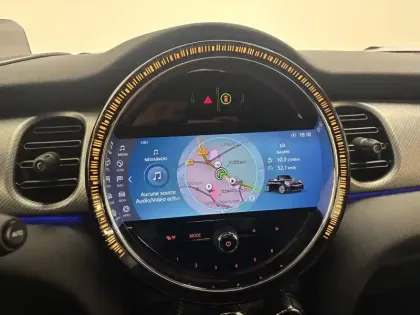 Photo 17 Mini Mini Cabriolet John Cooper Works 231 ch BVA8