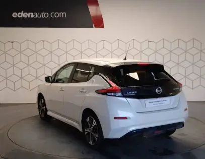 Photo 7 Nissan Leaf  Electrique 62kWh