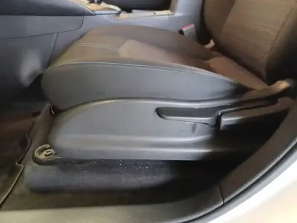 Photo 11 Nissan Leaf  Electrique 62kWh