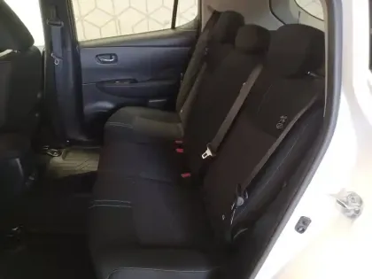 Photo 16 Nissan Leaf  Electrique 62kWh