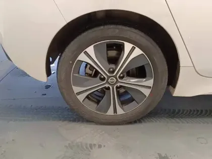 Photo 46 Nissan Leaf  Electrique 62kWh