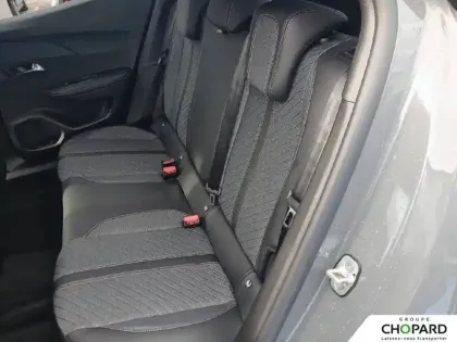 Photo 17 Peugeot 2008  Hybrid 145 e-DCS6