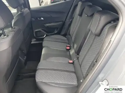 Photo 18 Peugeot 2008  Hybrid 145 e-DCS6