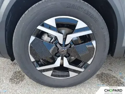 Photo 20 Peugeot 2008  Hybrid 145 e-DCS6