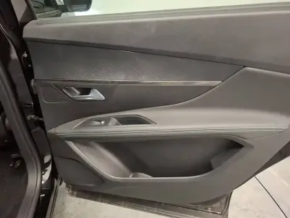 Photo 14 Peugeot 5008  BlueHDi 130ch S&S EAT8