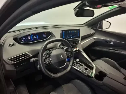 Photo 1 Peugeot 5008  BlueHDi 130ch S&S EAT8