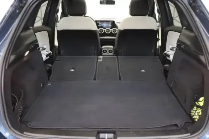 Photo 13 Mercedes GLA  200 d 8G-DCT