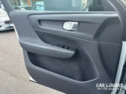 Photo 22 Volvo Xc40  Recharge 231 ch 1EDT